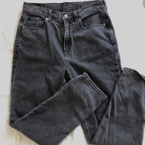 American Eagle Mom Jeans